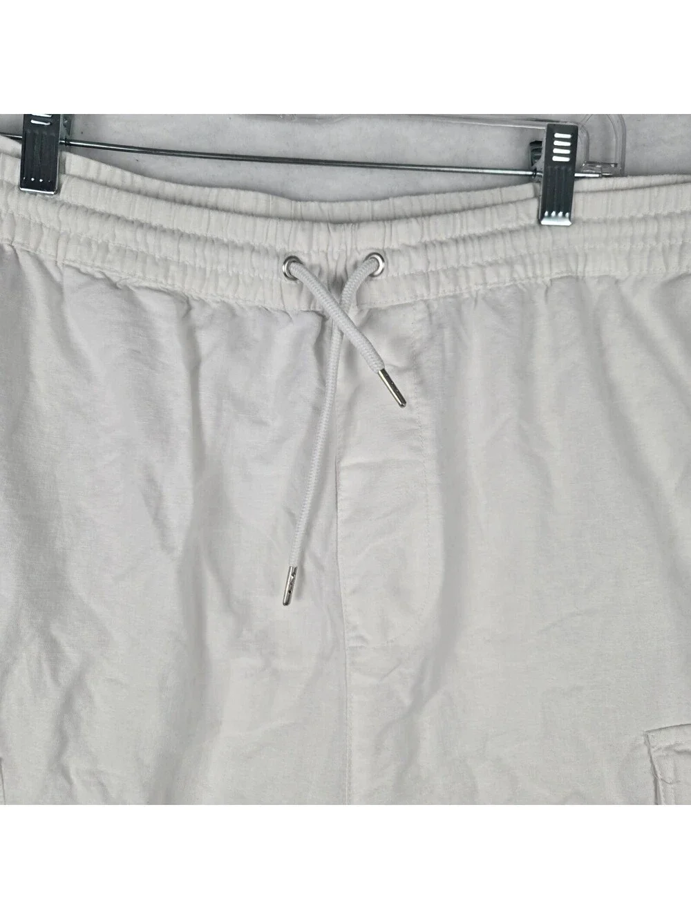Sean John Men's White Linen Cotton Cargo Shorts Size 42 with Drawstring Waist